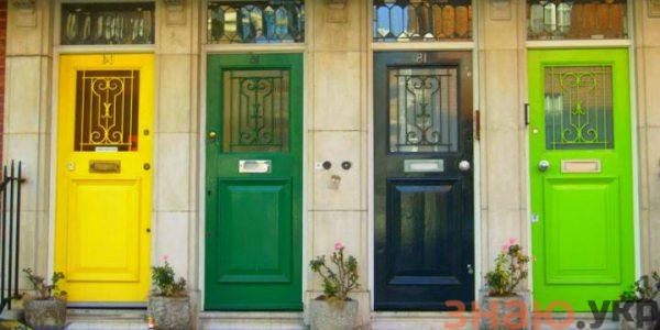 знаю Правильно красим и лакируем деревянные межкомнатные двери своими руками в доме правильно:  Пошагово +Видео