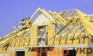 знаю Создаем четырехскатную крышу для дома своими руками: Обзор и Пошаговая инструкция +Видео